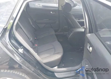 2018 Kia Optima Lx z USA, uszkodzony, nr VIN 5XXGT4L32JG253713